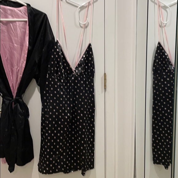 Seven ‘til Midnight black with pink polka dots set - Picture 1 of 6